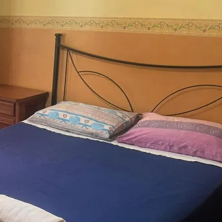 Santa Caterina Agli Acquedotti Bed & Breakfast